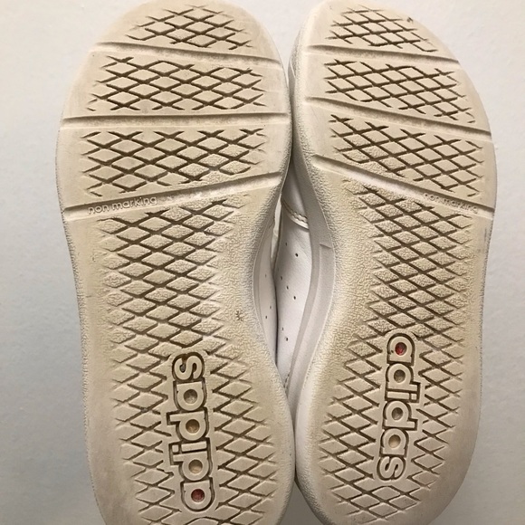 Adidas kids white sneakers size 1,5 - Picture 12 of 13